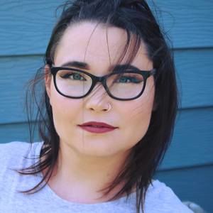 Meet your Posher, Salena